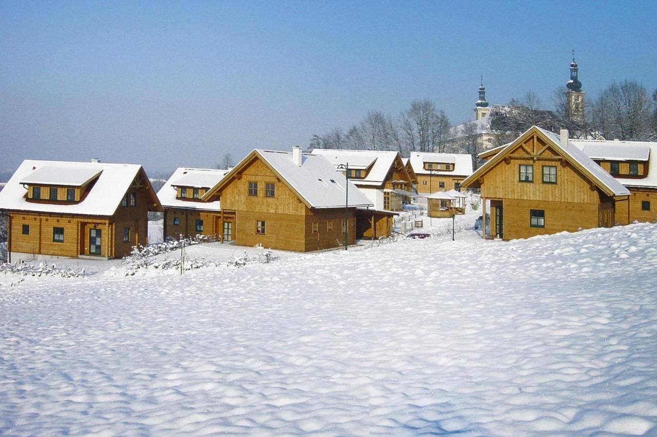 Holiday Village, Schlierbach Экстерьер фото